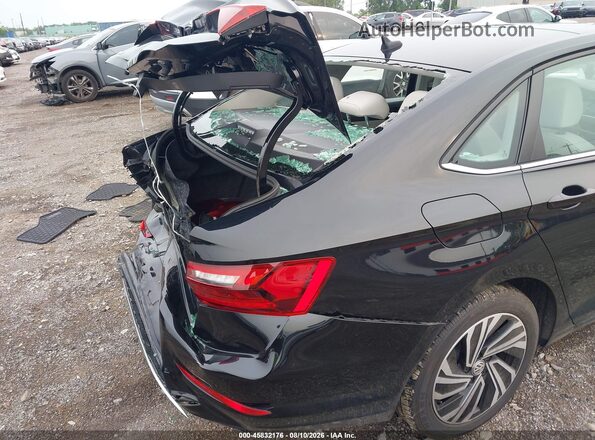 3VWE57BU5MM010829 2021 VOLKSWAGEN JETTA Black Դիմացի տեսք