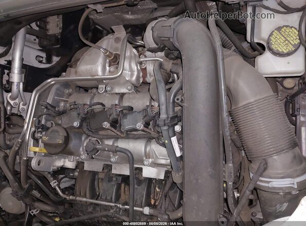 3VWE57BUXKM255932 2019 VOLKSWAGEN JETTA White Rear view