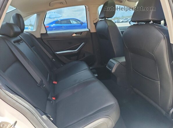3VWEB7BU8LM038258 2020 VOLKSWAGEN JETTA White Widok tylnych siedzeń