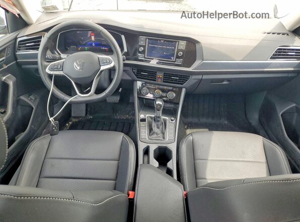 3VWEM7BU1RM055552 2024 VOLKSWAGEN JETTA Серый Вид панели приборов