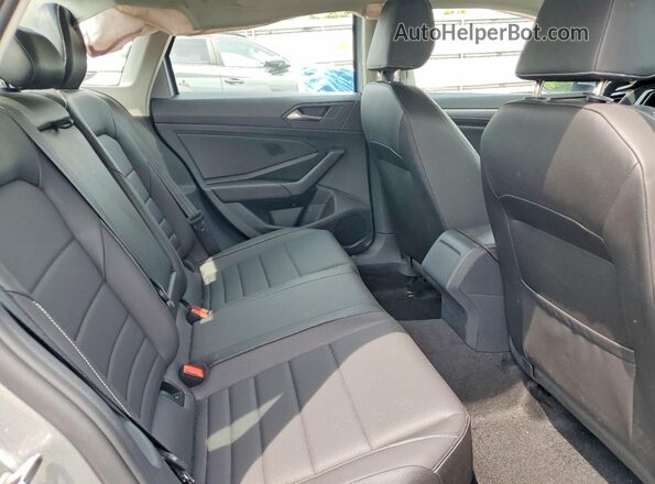 3VWEM7BU1RM055552 2024 VOLKSWAGEN JETTA Серый Вид задних сидений