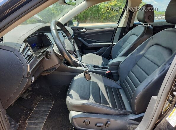 3VWEM7BU1RM083836 2024 VOLKSWAGEN JETTA Black Вид салону спереду