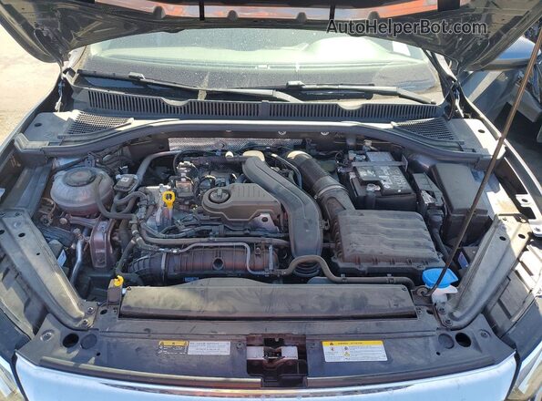 3VWEM7BU2RM059965 2024 VOLKSWAGEN JETTA Gray Widok wnętrza z tyłu