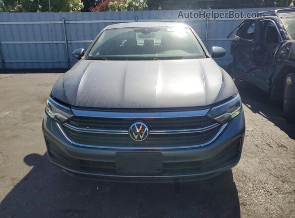3VWEM7BU2RM059965 2024 VOLKSWAGEN JETTA Gray Widok z przodu
