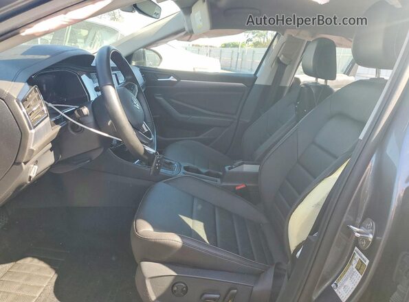 3VWEM7BU2RM059965 2024 VOLKSWAGEN JETTA Gray Widok wnętrza z przodu