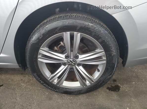 3VWEM7BU8RM040126 2024 VOLKSWAGEN JETTA Silver 