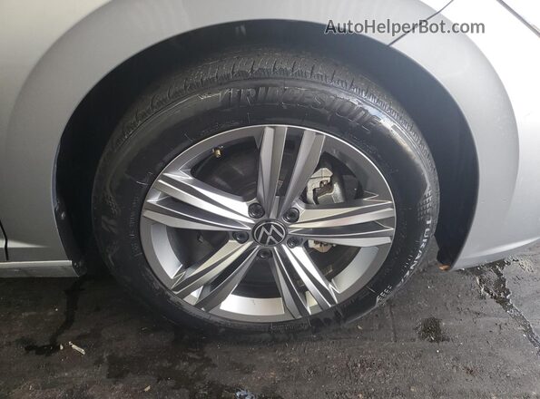 3VWEM7BU8RM040126 2024 VOLKSWAGEN JETTA Silver 