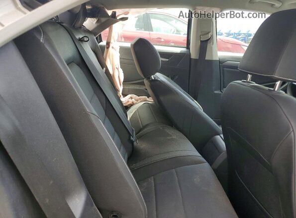 3VWEM7BU9RM066069 2024 VOLKSWAGEN JETTA Black Vista de los asientos traseros