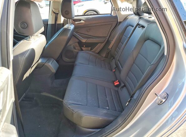 3VWEM7BUXRM035834 2024 VOLKSWAGEN JETTA Silver Հետևի տեսք