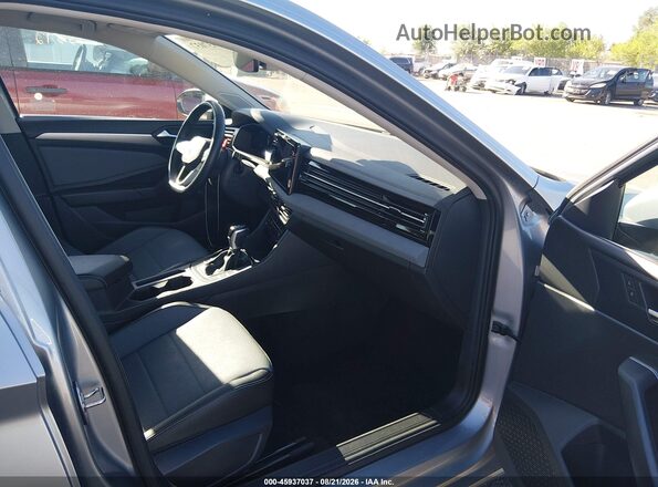 3VWEX7BU6SM024343 2025 VOLKSWAGEN JETTA Silver Սալոնի դիմացի տեսք