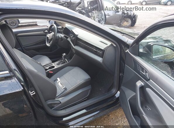3VWEX7BU9SM019377 2025 VOLKSWAGEN JETTA Black Front interior view