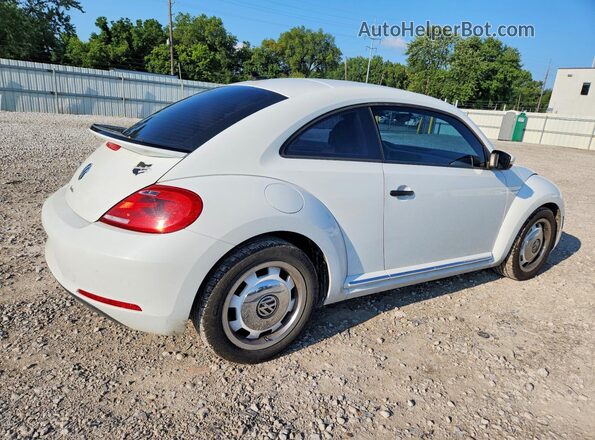 3VWF17AT0GM633143 2016 VOLKSWAGEN BEETLE White Rear right