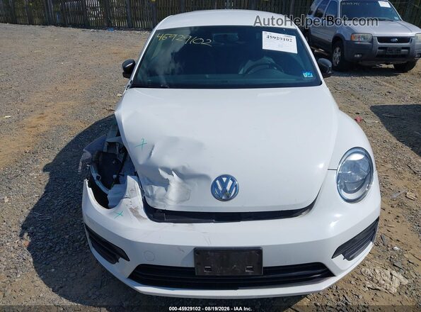 3VWF17AT1HM628194 2017 VOLKSWAGEN BEETLE Белый Вид щитка приборов