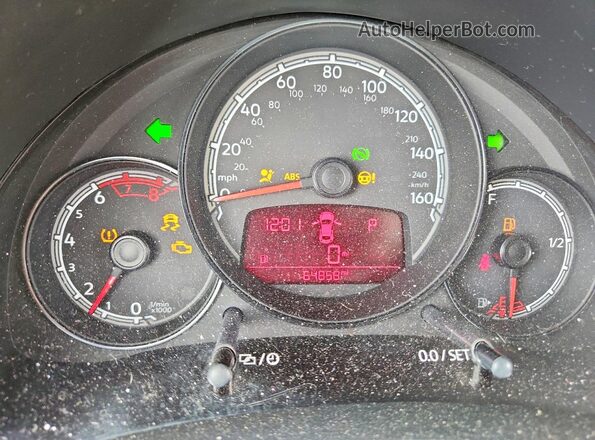 3VWF17AT4HM626956 2017 VOLKSWAGEN BEETLE Blue Вид щитка приладів