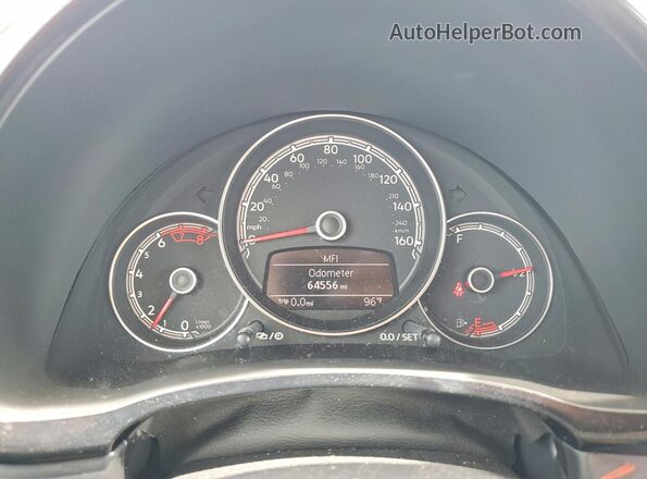 3VWF17ATXHM619462 2017 VOLKSWAGEN BEETLE Gray Vista del cuadro de instrumentos