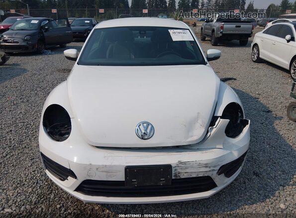 3VWFD7AT0JM700984 2018 VOLKSWAGEN BEETLE White Rear interior view