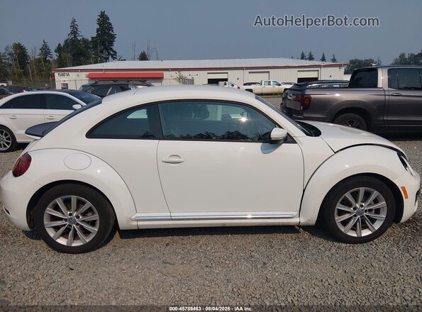 3VWFD7AT0JM700984 2018 VOLKSWAGEN BEETLE White 360 interior view
