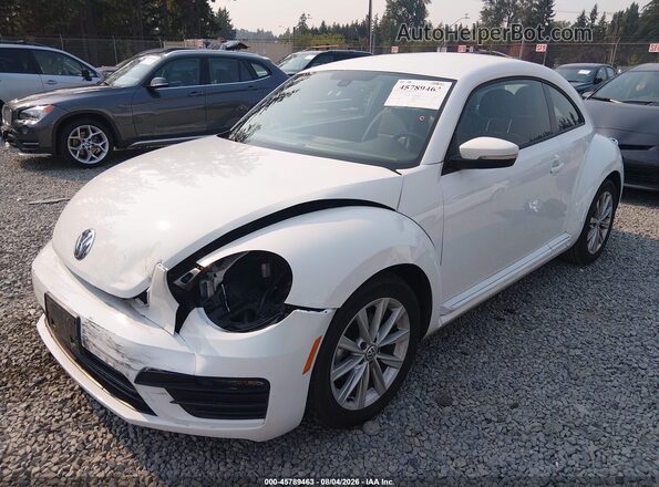 3VWFD7AT0JM700984 2018 VOLKSWAGEN BEETLE White Front left