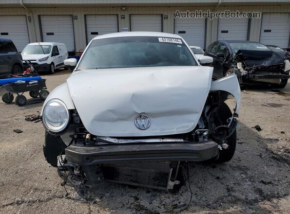 3VWFD7AT4JM714189 2018 VOLKSWAGEN BEETLE Белый Вид спереди