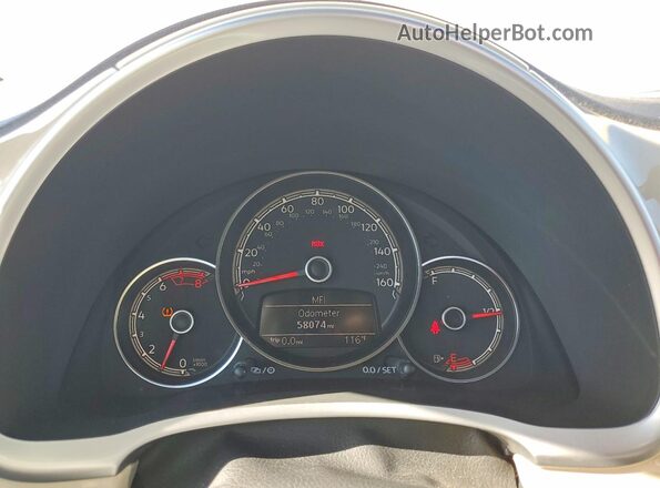 3VWFD7AT7KM703186 2019 VOLKSWAGEN BEETLE Cream Instrument cluster view