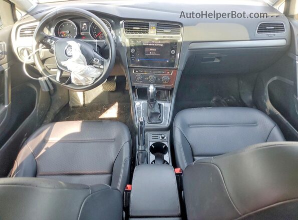3VWG57AU6MM016097 2021 VOLKSWAGEN GOLF Blue Առջևի վահանակի տեսք