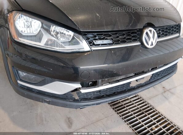 3VWH17AU0HM512163 2017 VOLKSWAGEN GOLF Черный 