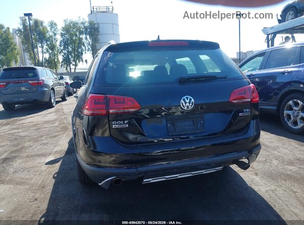 3VWH17AU3HM534075 2017 VOLKSWAGEN GOLF Black Вид щитка приладів