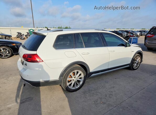 3VWH17AU6HM507906 2017 VOLKSWAGEN GOLF White უკანა მარჯვენა