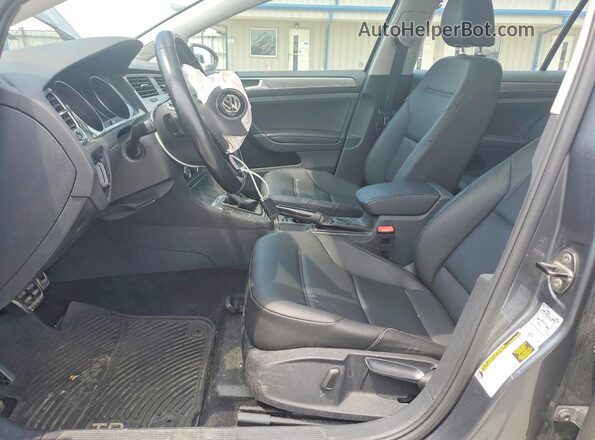 3VWH17AU8HM507230 2017 VOLKSWAGEN GOLF Gray Vista interior delantera