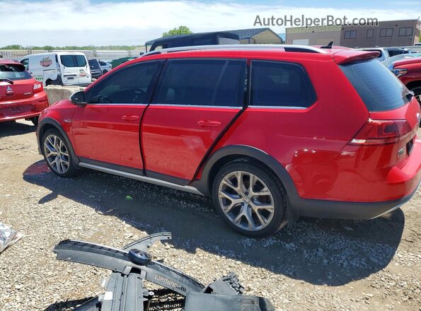 3VWH17AU8HM513870 2017 VOLKSWAGEN GOLF Красный Задняя левая четверть