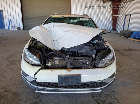 3VWH17AUXHM522280 2017 VOLKSWAGEN GOLF White Vista frontal