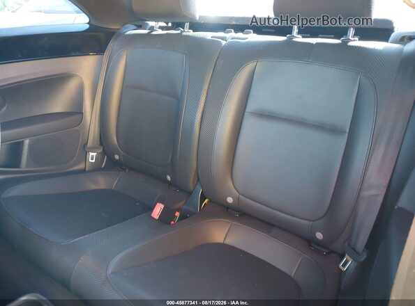 3VWJ17AT7HM615217 2017 VOLKSWAGEN BEETLE Black Widok naklejki z numerem VIN