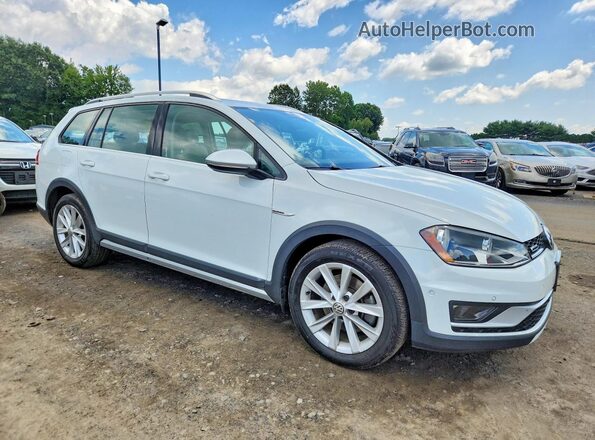 3VWM17AU4HM527974 2017 VOLKSWAGEN GOLF White Delantero derecho