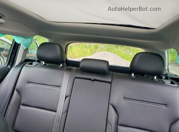 3VWM17AU8KM523756 2019 VOLKSWAGEN GOLF Black Rear seats view
