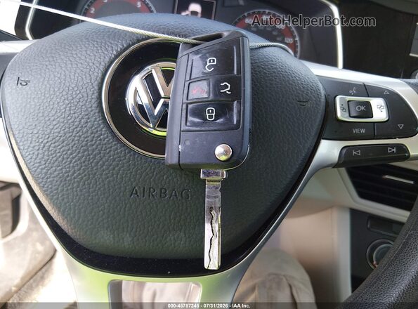 3VWN57BU3KM106696 2019 VOLKSWAGEN JETTA Black Vista del salpicadero