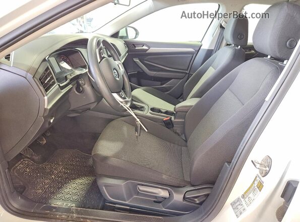 3VWN57BUXMM028291 2021 VOLKSWAGEN JETTA Белый Вид салона спереди