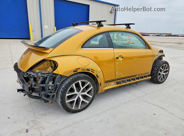 3VWS17AT8GM634295 2016 VOLKSWAGEN BEETLE Gold Trasero derecho