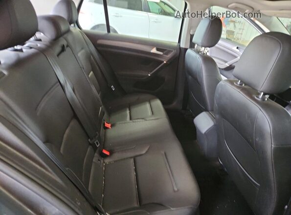 3VWW57AU7MM004889 2021 VOLKSWAGEN GOLF Gray უკანა სავარძლების ხედი
