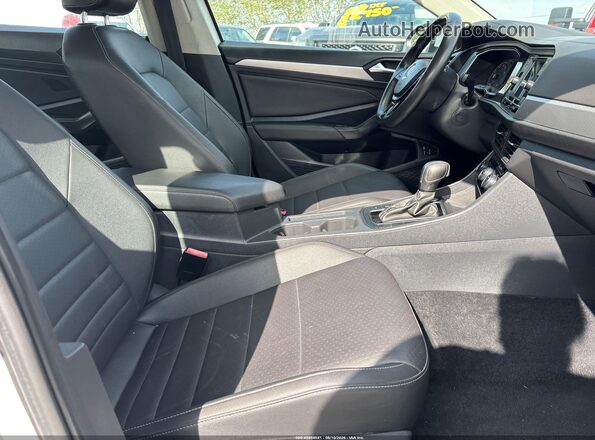 3Vwc57bu7mm009799 2021 VOLKSWAGEN TIGUAN White წინა სალონის ხედი