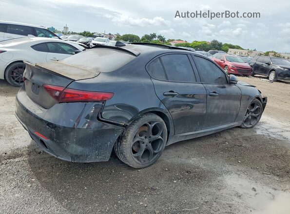 ZARFAECN2H7559683 2017 ALFA ROMEO GIULIA Black Front right
