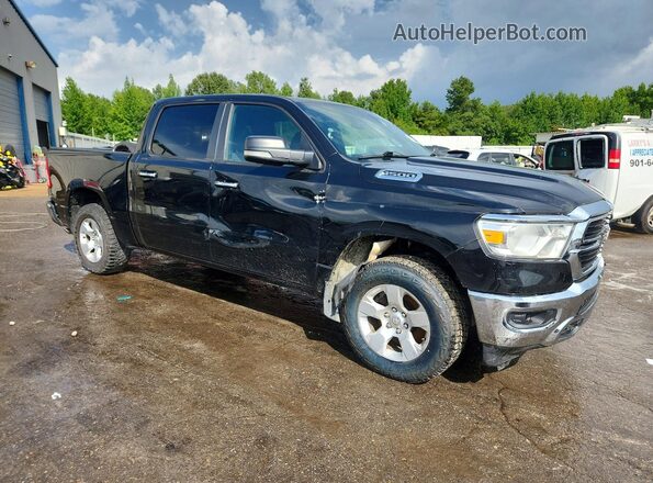 1C6RRFFG1KN846204 2019 RAM 1500 Black Widok z przodu
