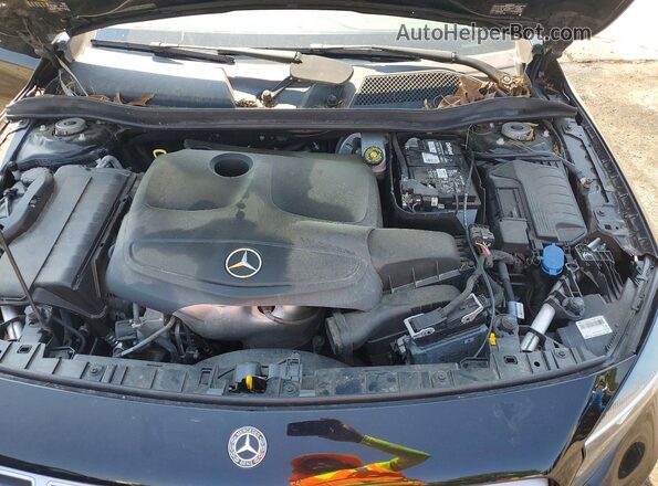 WDCTG4GB7KU003202 2019 MERCEDES-BENZ GLA-CLASS Black Vista del compartimento del motor