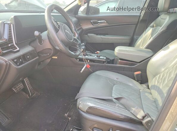 5XYK7CAF4PG010589 2023 KIA SPORTAGE Gray Вид панелі приладів