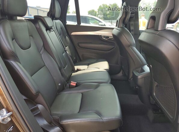 YV4102XK3G1080144 2016 VOLVO XC90 Brown Vista del compartimento del motor