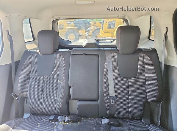2GKALMEK8H6346639 2017 GMC TERRAIN White უკანა სალონის ხედი