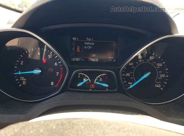 1FMCU0GD6JUD07995 2018 FORD ESCAPE White უკანა სავარძლების ხედი