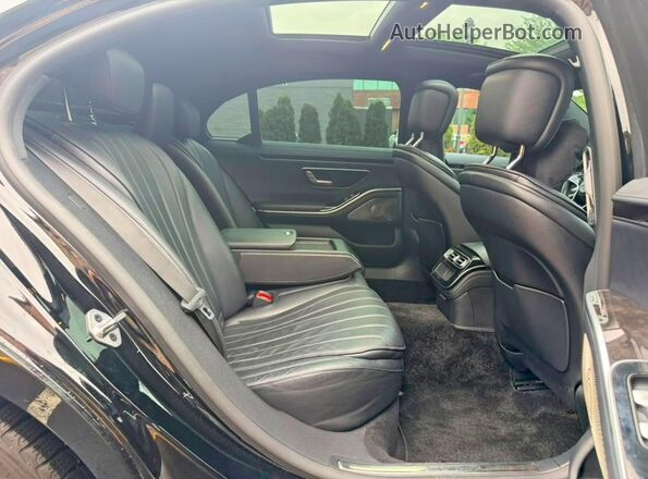 W1K6G6DB2NA065959 2022 MERCEDES-BENZ S-CLASS Black Vista del compartimento del motor