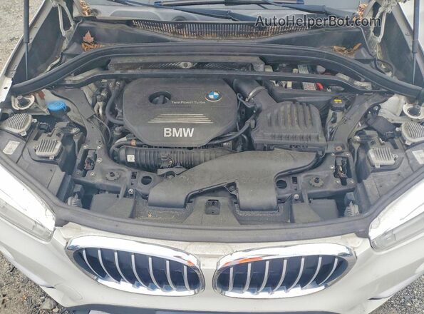 WBXHT3Z32G4A48942 2016 BMW X1 White Widok naklejki z numerem VIN