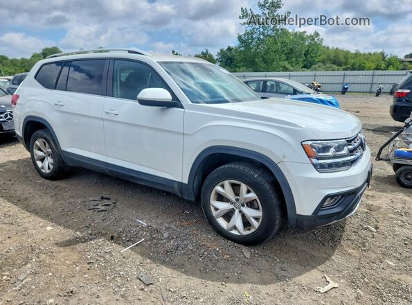 1V2KR2CA6JC566810 2018 VOLKSWAGEN ATLAS White Vista frontal