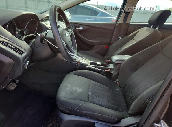 1FADP3H29HL237316 2017 FORD FOCUS Gray Вид панелі приладів